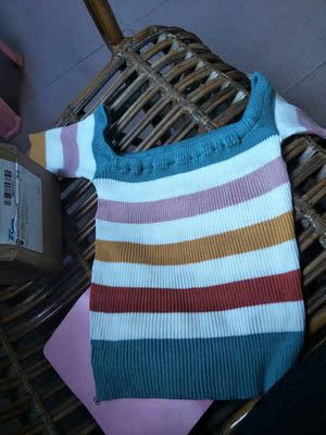 质量摸起来挺好的,不知道自己的身材能不能驾驭 质量摸起来挺好的,不知道自己的身材能不能驾驭