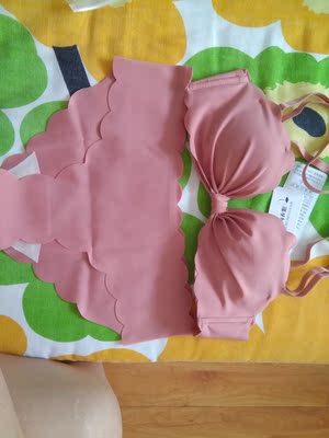 特别好，聚拢效果不错，好看。客服态度也很好，非常满意。