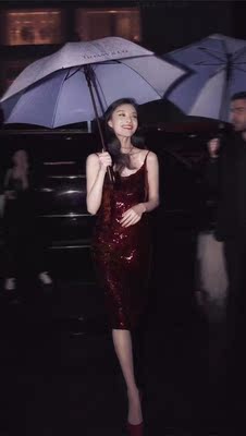 很好质量，非常满意这次买的内衣，没想到质量那么好的，穿着也好舒服，物流也很快，哈哈下次还会来买的，