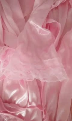 买的大了,本来打算买小号又怕不够,不过不影响整体效果,挺喜欢的,上身舒服,以后有需要会继续光顾!!! 买的大了,本来打算买小号又怕不够,不过不影响整体效果,挺喜欢的,上身舒服,以后有需要会继续光顾!!!