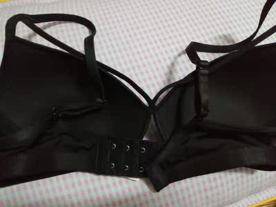 很薄一层,穿着跟没穿一样,很舒适 很薄一层,穿着跟没穿一样,很舒适