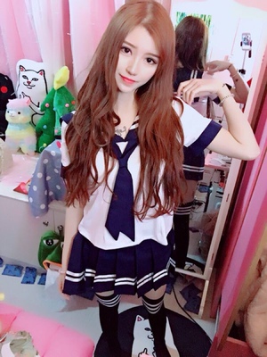 萌萌哒,质量很棒呢。原来担心会掉色,昨天收到赶紧手洗了先,还好没掉色,呀呀呀呀!等着六一儿童节party穿~这个真的值得推荐哦! 萌萌哒,质量很棒呢。原来担心会掉色,昨天收到赶紧手洗了先,还好没掉色,呀呀呀呀!等着六一儿童节party穿~这个真的值得推荐哦!