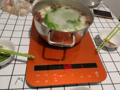 体验钛古IC-A2102裸机红电磁炉怎么样,质量真的很好吗?