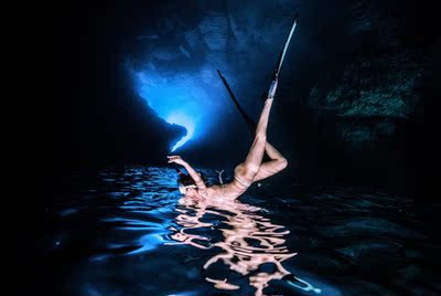 超好看哦 不过上衣有点容易走光 超好看哦 不过上衣有点容易走光