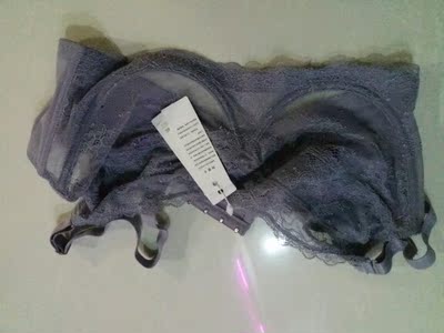 买东西只给评价,很少评语,这个价值太棒啦!物超所值,以后内衣锁定你家,跟我在市场上买的150左右的差不多,胖妹子的福音! 买东西只给评价,很少评语,这个价值太棒啦!物超所值,以后内衣锁定你家,跟我在市场上买的150左右的差不多,胖妹子的福音!