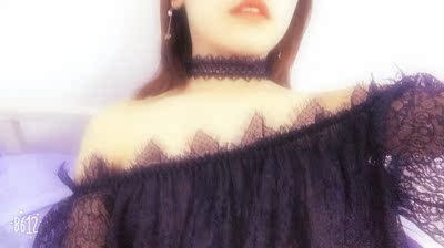 睡衣质感非常好，很性感很仙！刚开始觉得白色比较好看，纠结了好久选了黑色，实物黑色很性感，当家居服很OK，好穿又性感，非常满意！