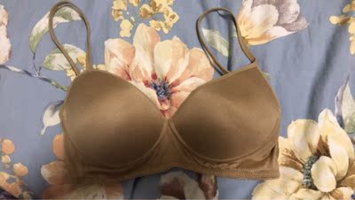 挺薄,已经洗了,我是怀孕穿别的太紧身了 ,这个刚刚好! 挺薄,已经洗了,我是怀孕穿别的太紧身了 ,这个刚刚好!