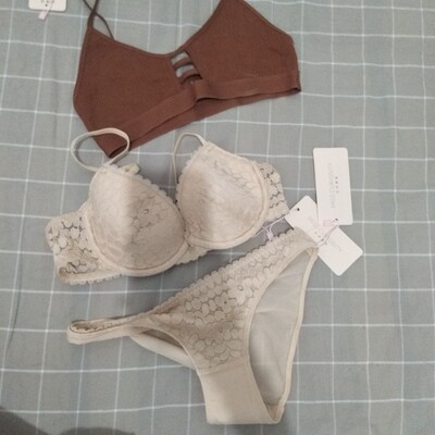 物流很快  内衣质量也很好 布料也超级舒服  刚好在活动期间买的  所以挺划算