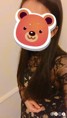 穿起來很舒服，不會刺，秋天穿正適合，就是客服推薦的尺碼大了點，應該小一號正適合