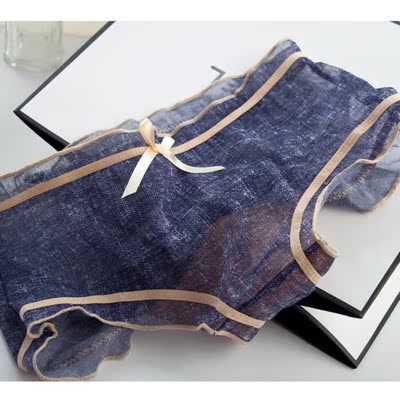 大小刚刚好，款式很好看，手感柔软，穿起来舒适，总之很喜欢😘