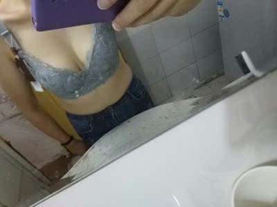 一次买了三件，都挺满意的啦，价格好划算，穿起来好舒适啦，以后还会再来哒，