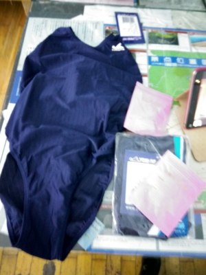 一次买了两件,很满意的一次购物,三天就收到货了,卖家很贴心还送了胸贴,快递也很快哦! 一次买了两件,很满意的一次购物,三天就收到货了,卖家很贴心还送了胸贴,快递也很快哦!