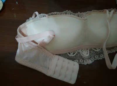 内衣收到了 快递很快 没有色差 很好看 穿起来也很舒服 值得购买 打算以后的内衣都在这家店买 内衣收到了 快递很快 没有色差 很好看 穿起来也很舒服 值得购买 打算以后的内衣都在这家店买