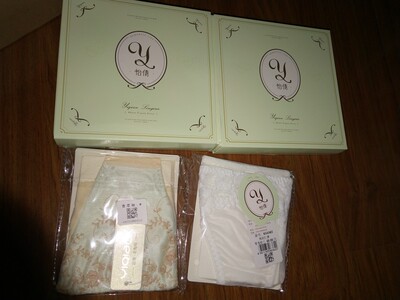 东西收到了 物流还不错 一取回快递就回家试了下 合身 面料也不错 然后我就洗了再穿 个人习惯 贴身衣 新的也要洗一下😄 我是第一次穿这种偏薄的内衣 有点不太习惯 但是舒服 底裤有点透 但是不影响 一次买了两个 都比较喜欢 一个是雪白色 一个是比较小清新的款式 颜值和面料都不错 我也是第一次在这家买 以后穿着舒服 会再多多回购的😄 东西收到了 物流还不错 一取回快递就回家试了下 合身 面料也不错 然后我就洗了再穿 个人习惯 贴身衣 新的也要洗一下😄 我是第一次穿这种偏薄的内衣 有点不太习惯 但是舒服 底裤有点透 但是不影响 一次买了两个 都比较喜欢 一个是雪白色 一个是比较小清新的款式 颜值和面料都不错 我也是第一次在这家买 以后穿着舒服 会再多多回购的😄