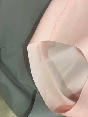 宝贝收到了啦,颜色美美滴,很舒服很柔软,出乎意料的好,主要是不夹屁股蛮厚实的,不错不错。独立包装得美美的,看得出来很用心 宝贝收到了啦,颜色美美滴,很舒服很柔软,出乎意料的好,主要是不夹屁股蛮厚实的,不错不错。独立包装得美美的,看得出来很用心