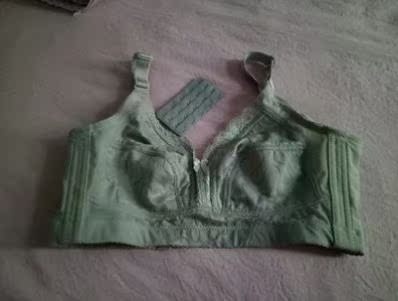 实惠便宜，质量又好，聚拢效果特别棒，已经在这家第二次购买了，就认定这家了！