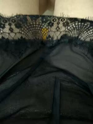 睡衣质量挺好，穿上很舒服，很性感哈哈