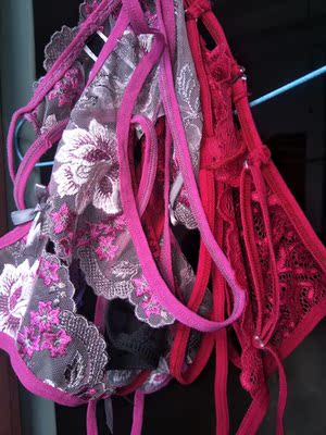 第一次尝试买这种内衣，质量超乎想象的要好，己洗过试穿了好显身材，也很性感老公看见了说好有激情，还让我多买几套。