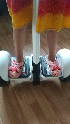 傲凤 平衡车儿童双轮电动扭扭车智能漂移车两轮成人代步车思维车