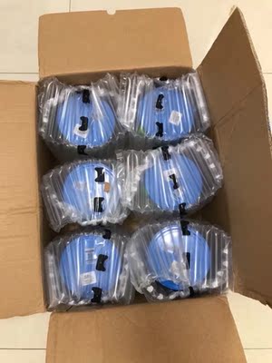 奶粉质地: 跟考拉的没啥区别，淡黄色细腻。 消化: 吃了贝拉米一年多了，2岁28斤。排便还可以。只是第一次在天猫买。 有效期: 19年10月到期，还是挺新鲜的，一个时间买比考拉的新鲜，还便宜。 外包装: 纸箱有点坏了，奶粉还是完好无损的。 收货时长: 4天收到。 