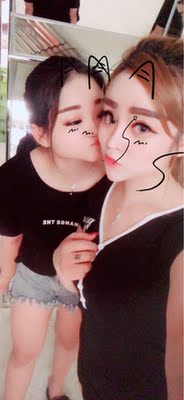 很喜欢这款裙子，第一次是朋友买的，他穿不上，给我穿了，很性感，超级喜欢，又问他要了链接买了第二件，还准备再回购呢，价格也超级便宜，喜欢的美女不要错过哦。