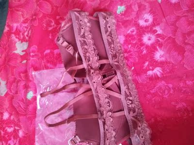 宝贝收到了，很喜欢，颜色也很好看，下次还会光顾，本店的