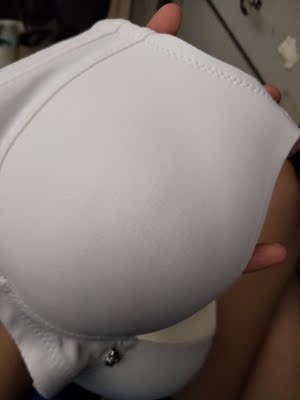 穿着很舒服！料子很好摸，喜欢喜欢