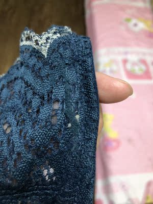 不适合胸大的 适合A 杯的胸   摊上了个做工稍微有点问题的