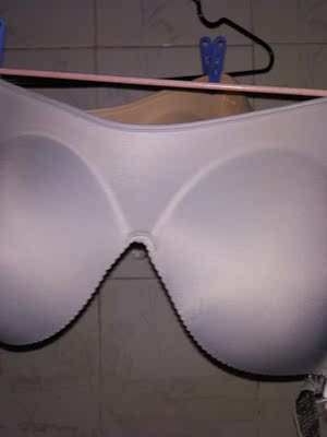 试了一下非常舒适，是买过的最好的一次，已经下水洗了不掉色，以后就这家买好了＾０＾~