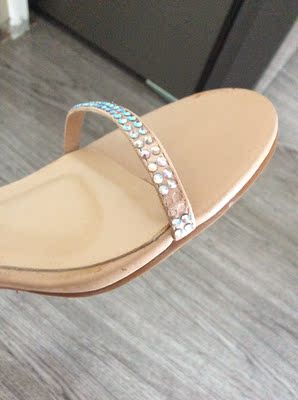 穿了2次 2次 钻就掉了  质量自己看吧