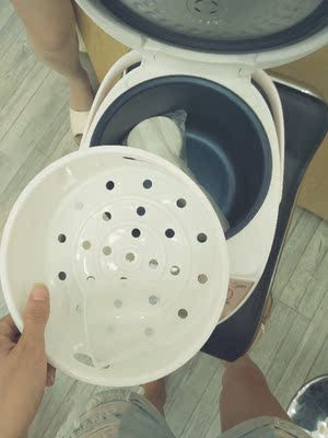 目前看来美的MB-WFS3018Q电饭煲怎么样,美的质量如何,值得入手吗