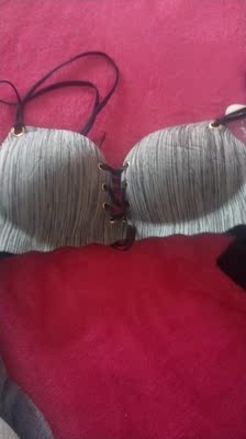 当大家看到我的这一篇评价时，表示我对产品是认可的，尽管我此刻的评论是复制粘贴的。这一方面是为了肯定商家的服务，另一方面是为了节省自己的时间，因为差评我会直接说为什么的。所以大家就当做是产品质量合格的意思来看就行了。最后祝店家越做越好，大家幸福平安，中华民族繁荣昌盛。