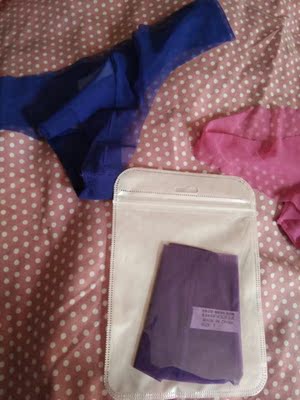 收到，好看，性感，颜色很正。晚上大战。