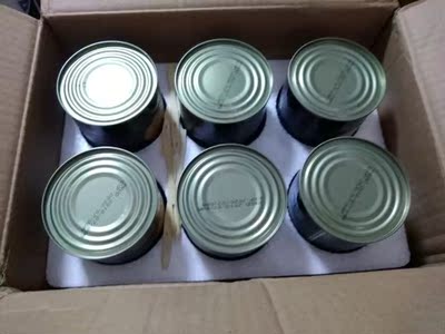 黄桃罐头还可以的，买了两箱，由于运输时泡沫箱0包装，加上倒置存放，收到时均没有发生挤压破损情况。罐头价格低廉，比较实惠，给好评。