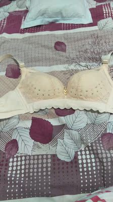 穿着舒服，就是聚拢效果不好，一点型也没有