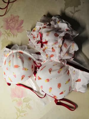 超级可爱 码数感觉偏小一下 不过还可以 超级可爱 码数感觉偏小一下 不过还可以