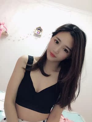 超级舒服的内衣 客服推荐的码号很合适呢。而且不会因为没有钢圈而没有型 夏天穿也很透气 睡觉穿都很赞呢 ～