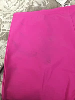 希望卖家发货时多检查一下，为卖家负点责任，不要把有毛病的东西发给顾客，免得换来换去的，很麻烦！