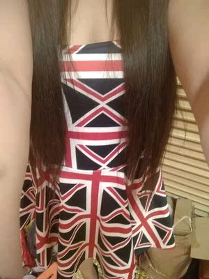 衣服收到,面料很好,穿着很舒服,款式也好看,同事们还要订呢 衣服收到,面料很好,穿着很舒服,款式也好看,同事们还要订呢