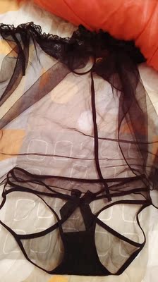 这套衣服很喜欢，老公都话很性感，下次再来购！