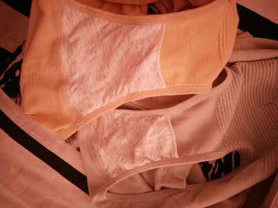 裆部棉布太短，根本就没法穿&hellip;因为洗过才知道，离快递站太远又不方便，所以就没退，就当白买了