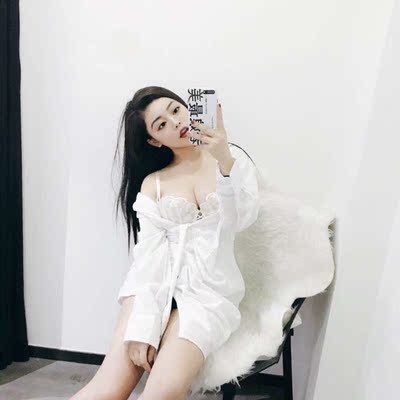 这款内衣颜值真的超高的,很适合我这种颜值控!哈哈哈 包装都分开包装送的垫子也不错。超薄超舒服,自己看着都觉得很性感,准备再入手一件黑色。 这款内衣颜值真的超高的,很适合我这种颜值控!哈哈哈 包装都分开包装送的垫子也不错。超薄超舒服,自己看着都觉得很性感,准备再入手一件黑色。