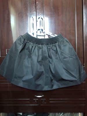 觉得在淘宝上买东西.跟想象中的一样.那就是完美.不错这个裙子.我喜欢的款.