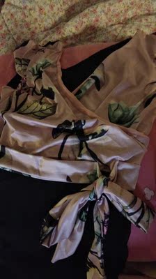 衣服很漂亮,质量也很好,下次还会关顾 衣服很漂亮,质量也很好,下次还会关顾