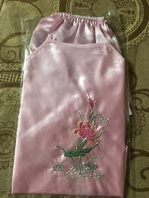 挺满意的一次购物 颜色和质量都不错👍值得购买 挺满意的一次购物 颜色和质量都不错👍值得购买