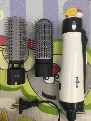 后面还送了热风梳子给我  以前都以为活动都是忽悠人的  没搭理  现在感觉幸运感爆棚