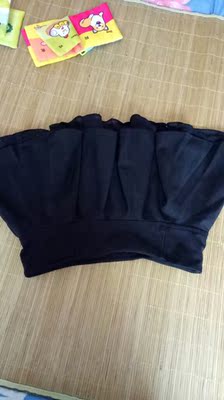 面料很舒服，是我想买的短裙，非常好看(⊙o⊙)