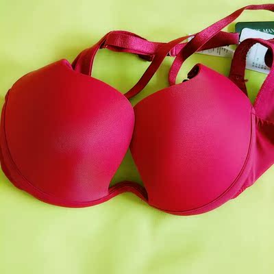 已经是第二次回购了，做工精致，&nbsp;聚拢效果不错，试穿挺舒服的​&nbsp;是最满意的内衣，颜色很好看，不变形不跑偏，比实体店便宜多了，如果有粉色的，还想多买两件！