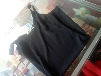 衣服收到了，质量挺不错的，需要的赶紧下单吧！