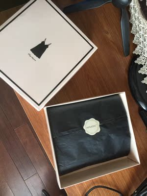 全五分好评，质量很好，很柔软，夏天也不会热，盒子非常精致，立刻变成铁粉